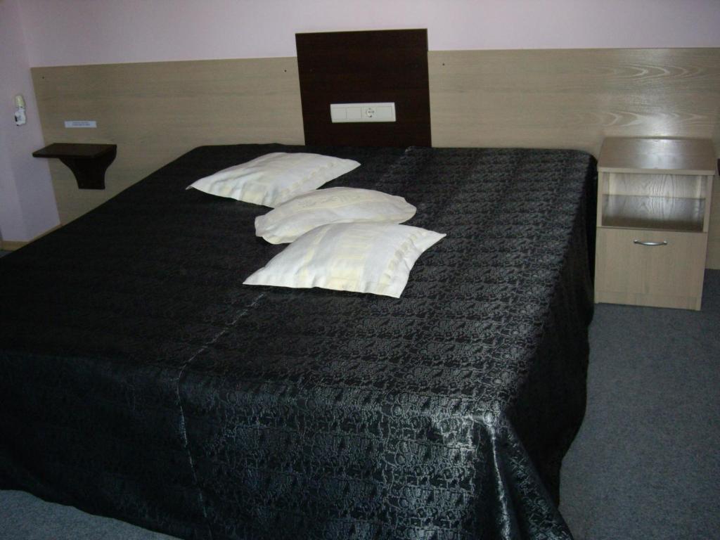Family Hotel Avramov فيدين الغرفة الصورة